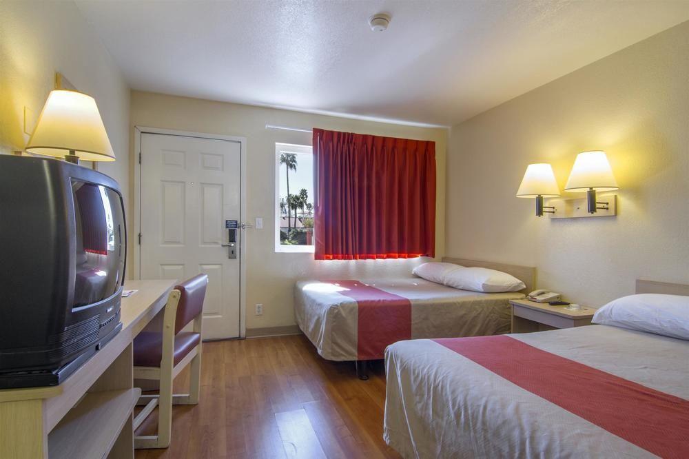 Motel 6 Mesa North Exteriér fotografie