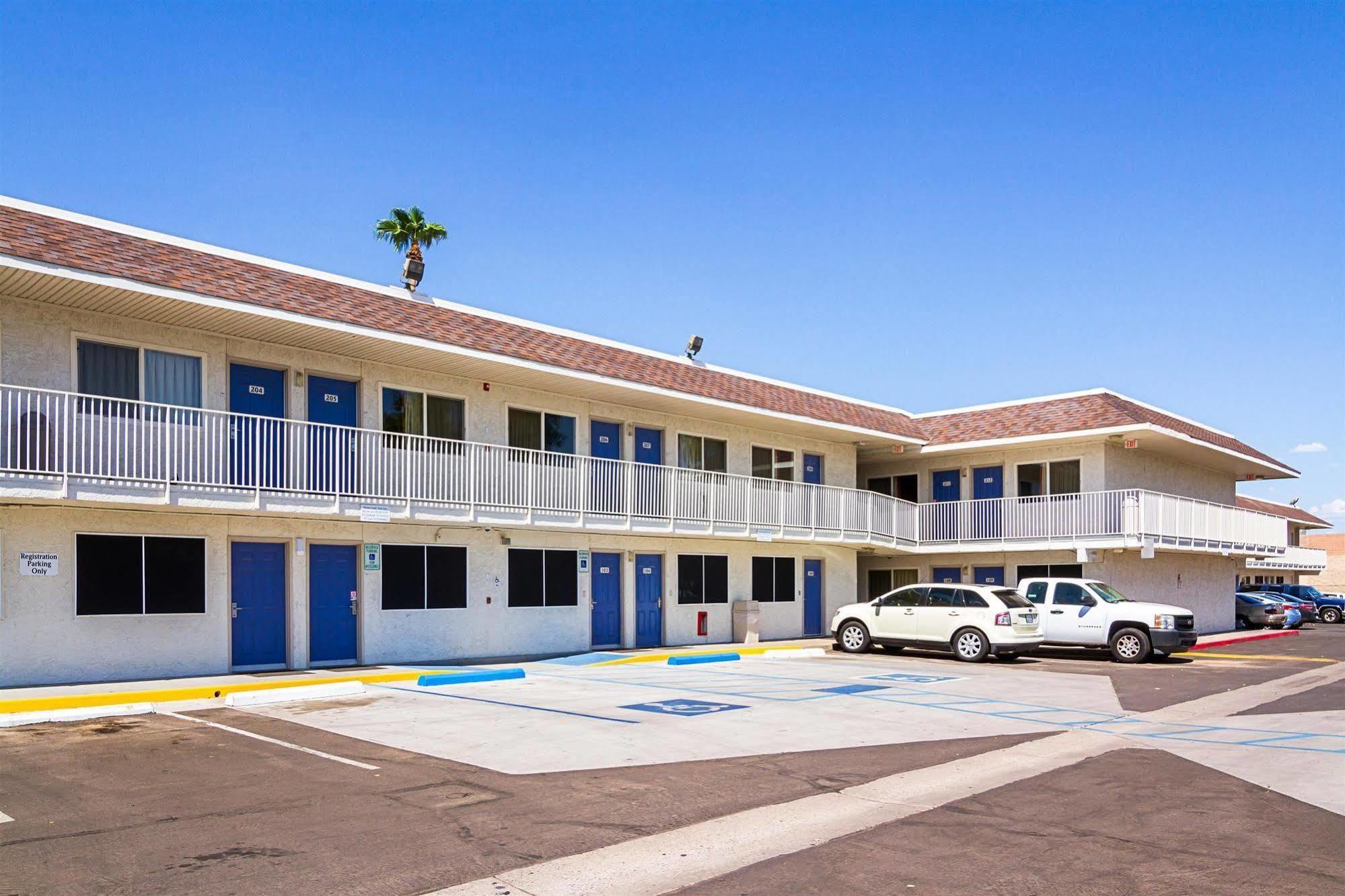 Motel 6 Mesa North Exteriér fotografie