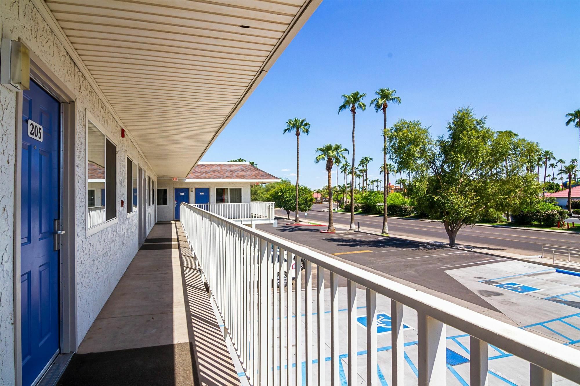 Motel 6 Mesa North Exteriér fotografie