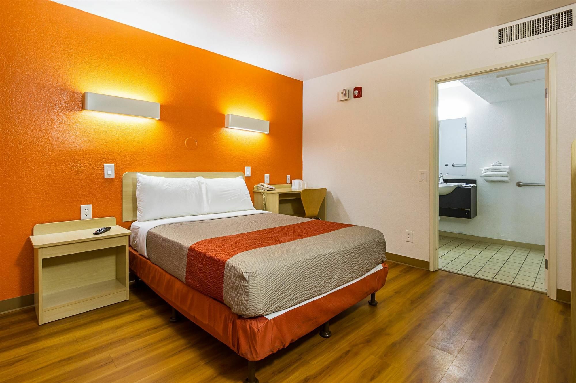 Motel 6 Mesa North Exteriér fotografie
