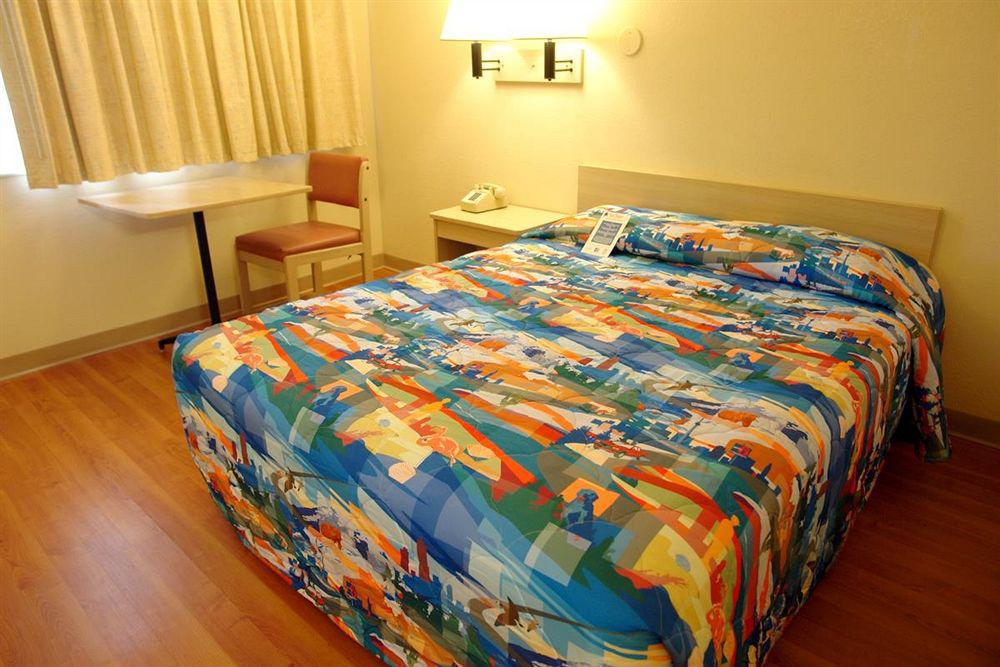 Motel 6 Mesa North Exteriér fotografie